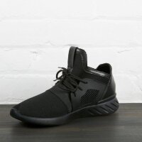 Кроссовки Снежинка (демо)